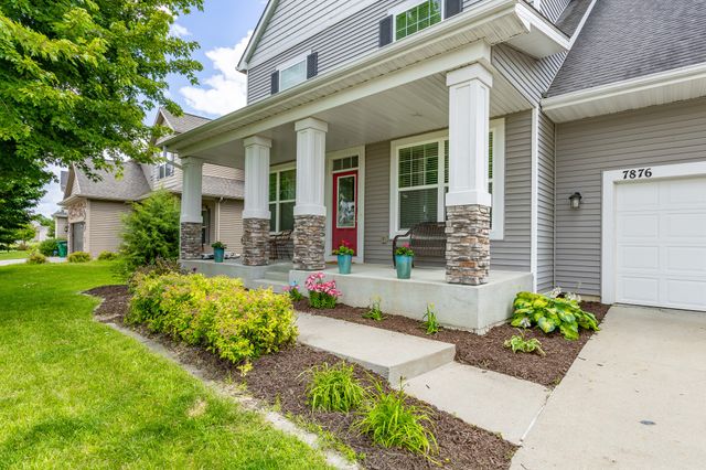 7876 Beechtree Lane, West Des Moines, IA 50266