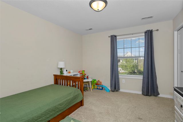 7876 Beechtree Lane, West Des Moines, IA 50266