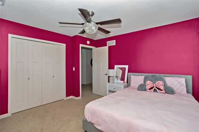 7876 Beechtree Lane, West Des Moines, IA 50266