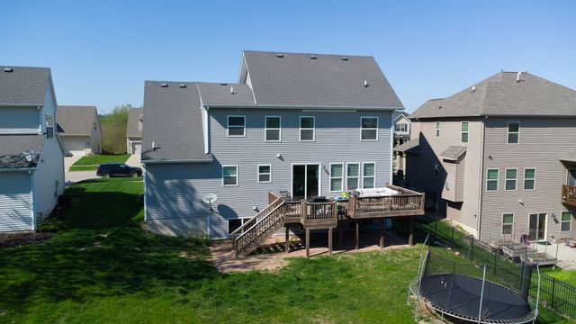 7876 Beechtree Lane, West Des Moines, IA 50266
