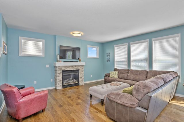 7876 Beechtree Lane, West Des Moines, IA 50266
