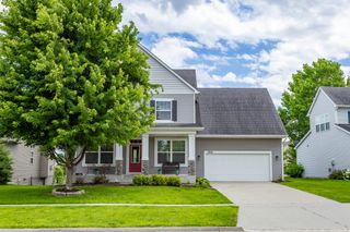 7876 Beechtree Lane, West Des Moines, IA 50266