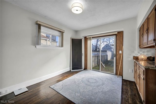 3425 W 88th Street, Cleveland, OH 44102