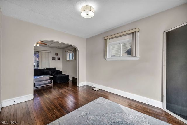 3425 W 88th Street, Cleveland, OH 44102