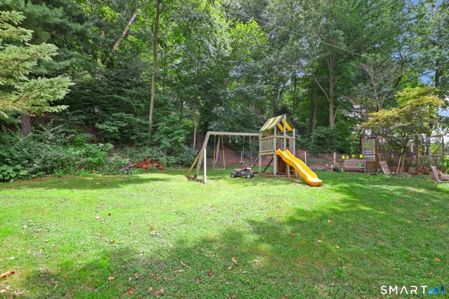 22 Beverly Road, Trumbull, CT 06611