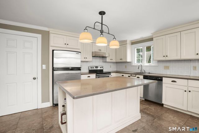 22 Beverly Road, Trumbull, CT 06611