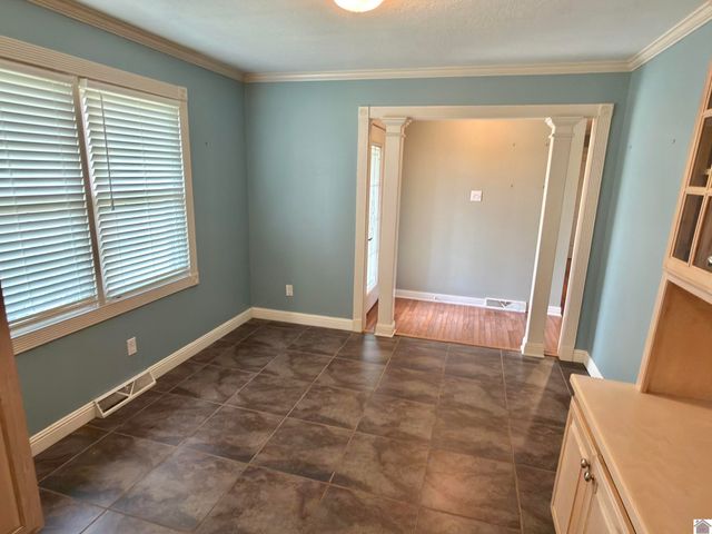 10008 State Route 564, Farmington, KY 42040