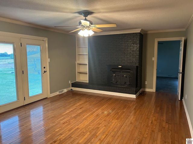 10008 State Route 564, Farmington, KY 42040