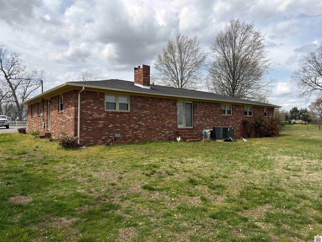 10008 State Route 564, Farmington, KY 42040