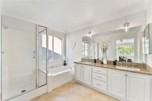 27 Feldspar Way, Rancho Santa Margarita, CA 92688