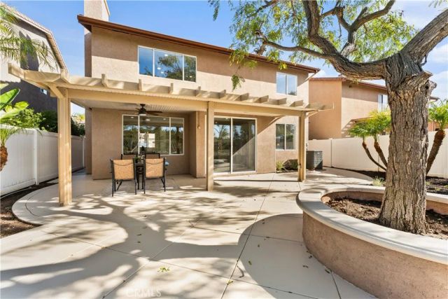 27 Feldspar Way, Rancho Santa Margarita, CA 92688