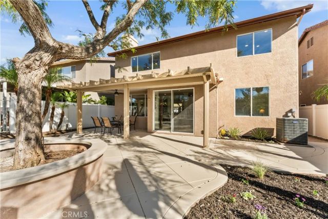 27 Feldspar Way, Rancho Santa Margarita, CA 92688