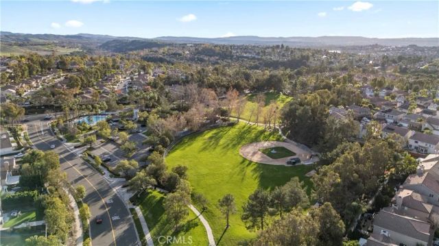 27 Feldspar Way, Rancho Santa Margarita, CA 92688