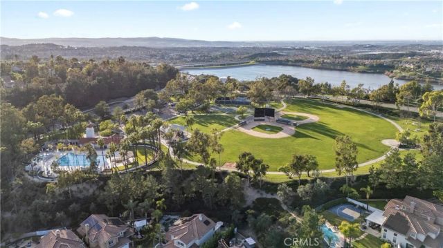 27 Feldspar Way, Rancho Santa Margarita, CA 92688