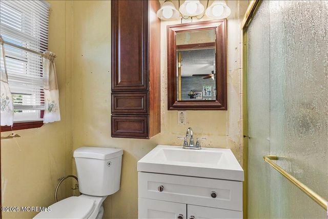 2 Annie Drive, Howell, NJ 07731