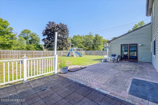 2 Annie Drive, Howell, NJ 07731