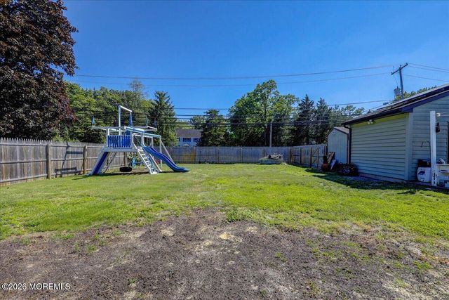 2 Annie Drive, Howell, NJ 07731