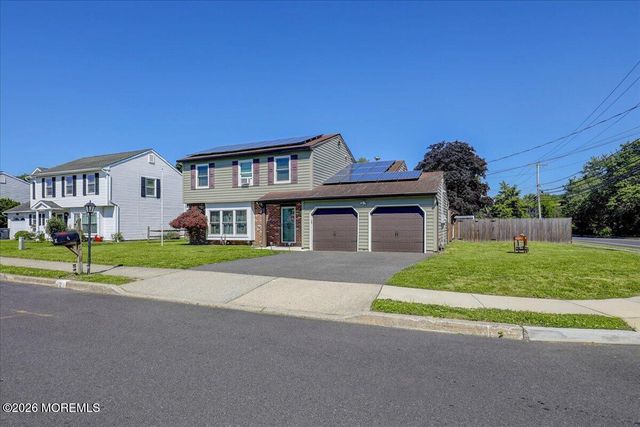 2 Annie Drive, Howell, NJ 07731