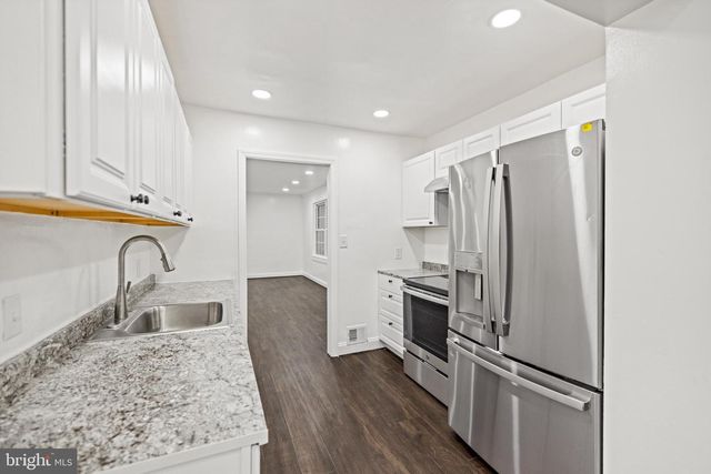 7213 TYLER AVE, Falls Church, VA 22042