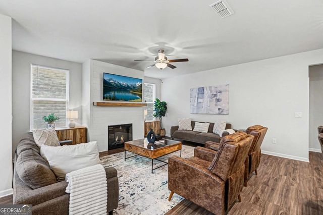 33 Brookside Way NW, Cartersville, GA 30121