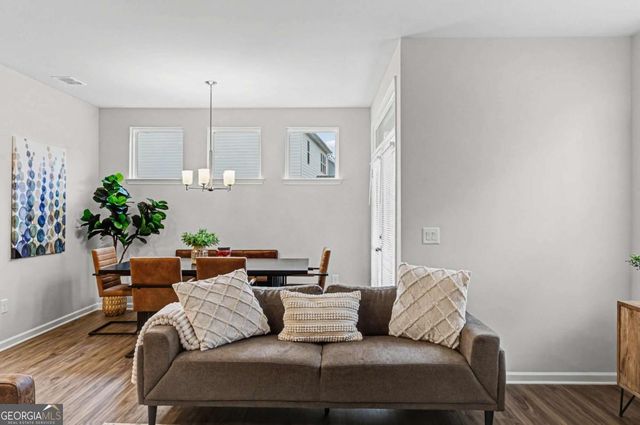 33 Brookside Way NW, Cartersville, GA 30121