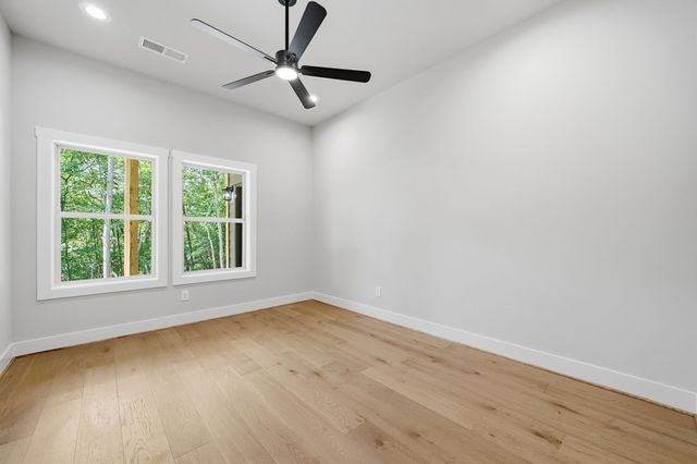 257 Gallery Court, Ellijay, GA 30540