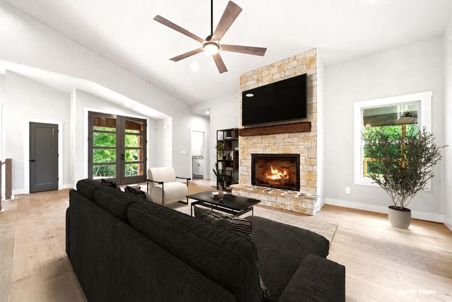 257 Gallery Court, Ellijay, GA 30540