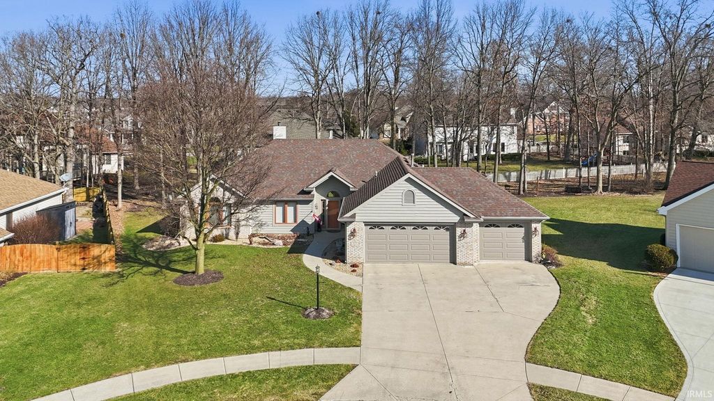 917 Lake Hill Court, Fort Wayne, IN 46845