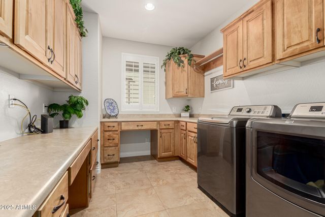 1626 E Hesperus Way, Queen Creek, AZ 85140