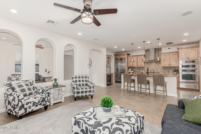 1626 E Hesperus Way, Queen Creek, AZ 85140