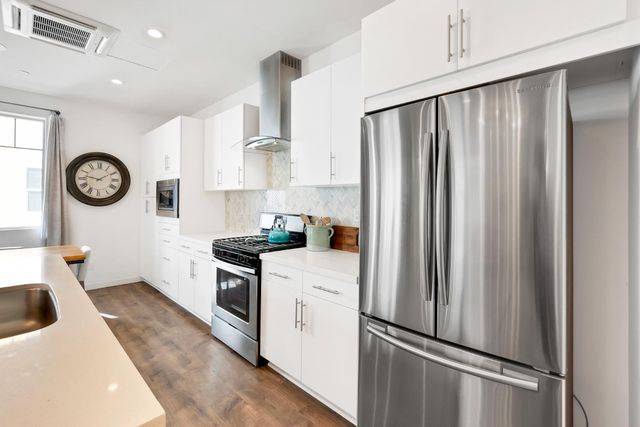 467 Tailoff Ln, Sacramento, CA 95818