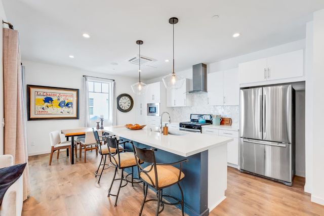 467 Tailoff Ln, Sacramento, CA 95818