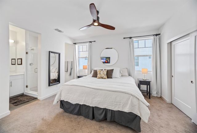 467 Tailoff Ln, Sacramento, CA 95818