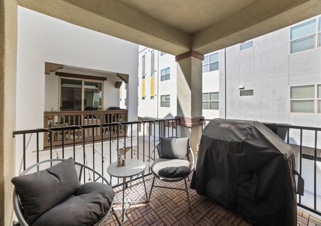 467 Tailoff Ln, Sacramento, CA 95818