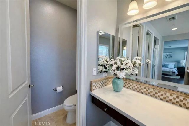 123 Willowbend, Irvine, CA 92612