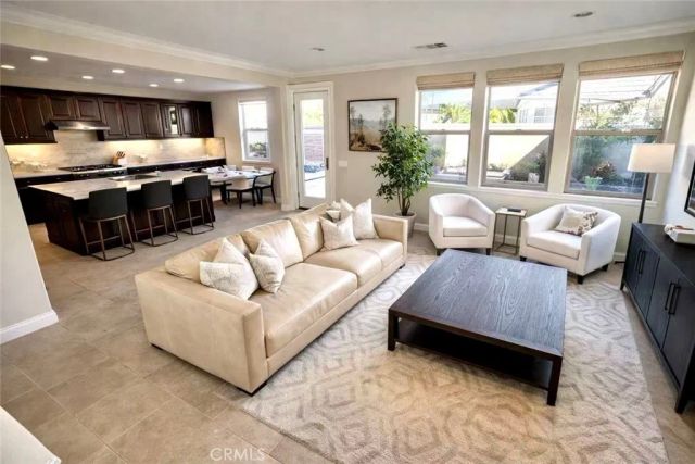 123 Willowbend, Irvine, CA 92612