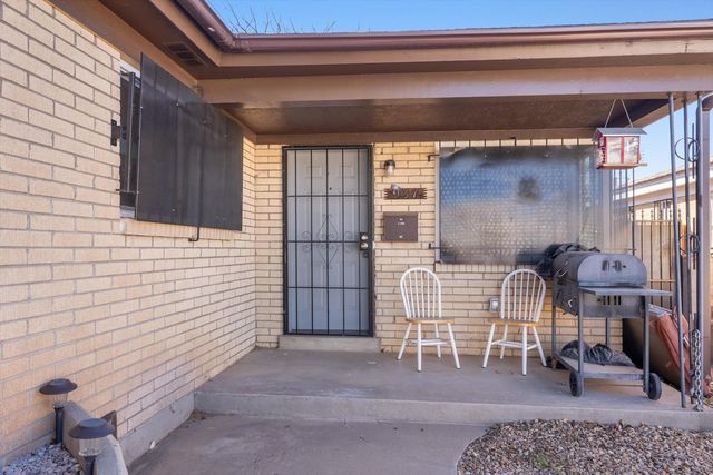 937 Cardenas Drive SE, Albuquerque, NM 87108