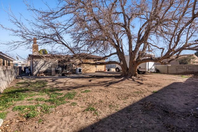 937 Cardenas Drive SE, Albuquerque, NM 87108