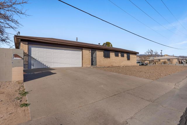 937 Cardenas Drive SE, Albuquerque, NM 87108