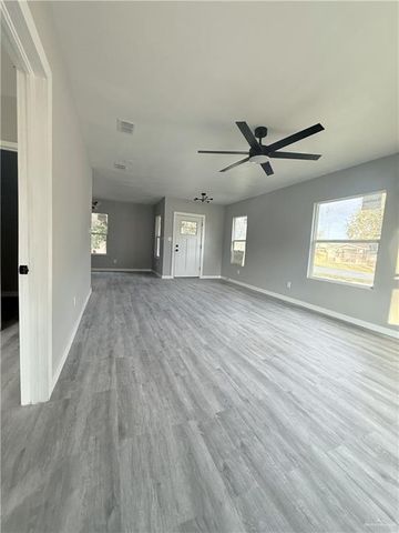 1907 Barreda Circle, Edinburg, TX 78542