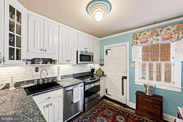 123 S PITT ST, Alexandria, VA 22314