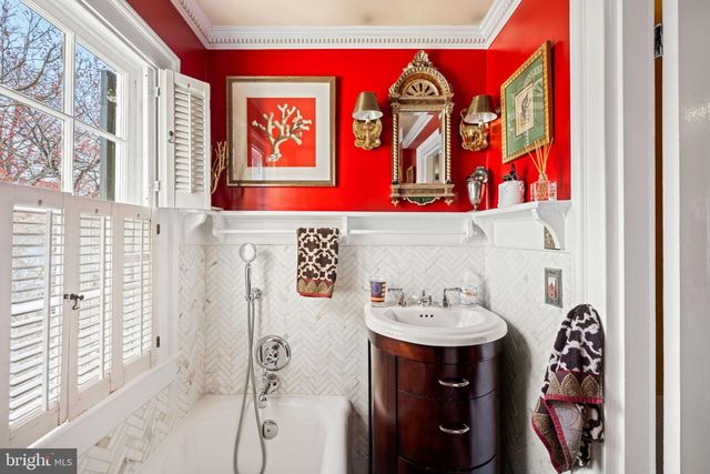 123 S PITT ST, Alexandria, VA 22314