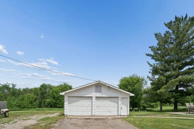 12120 County Road 24, Watertown, MN 55388