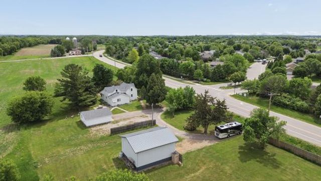 12120 County Road 24, Watertown, MN 55388