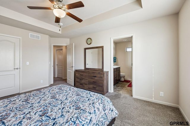 7371 N 165th Street, Bennington, NE 68007