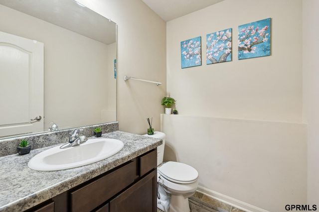 7371 N 165th Street, Bennington, NE 68007