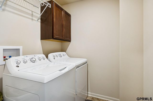 7371 N 165th Street, Bennington, NE 68007