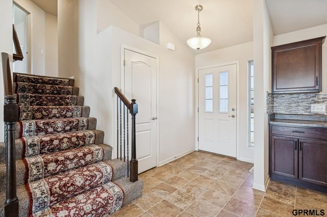 7371 N 165th Street, Bennington, NE 68007