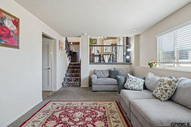 7371 N 165th Street, Bennington, NE 68007