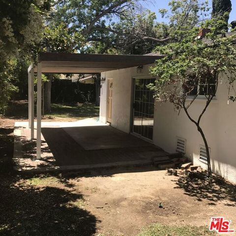 6721 Melba Avenue, West Hills (los Angeles), CA 91307